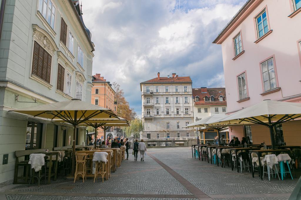 3 Bridges App Lägenhet Ljubljana Exteriör bild